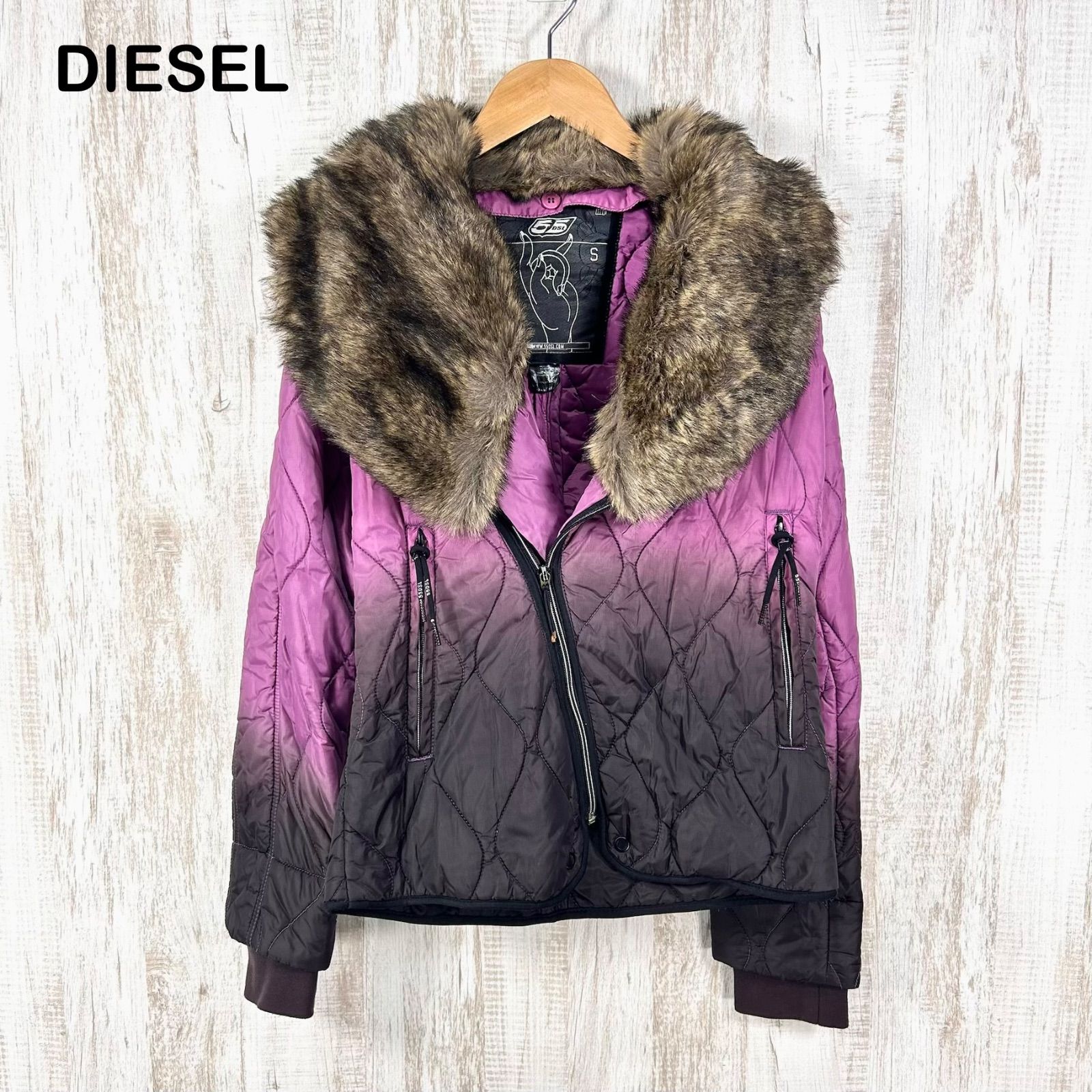 DIESEL 55DSL ディーゼル フィフティファイブディーエスエル ボリュームファー グラデーション 2way キルティングジャケット パープル レディース アウター y2k 5,184円