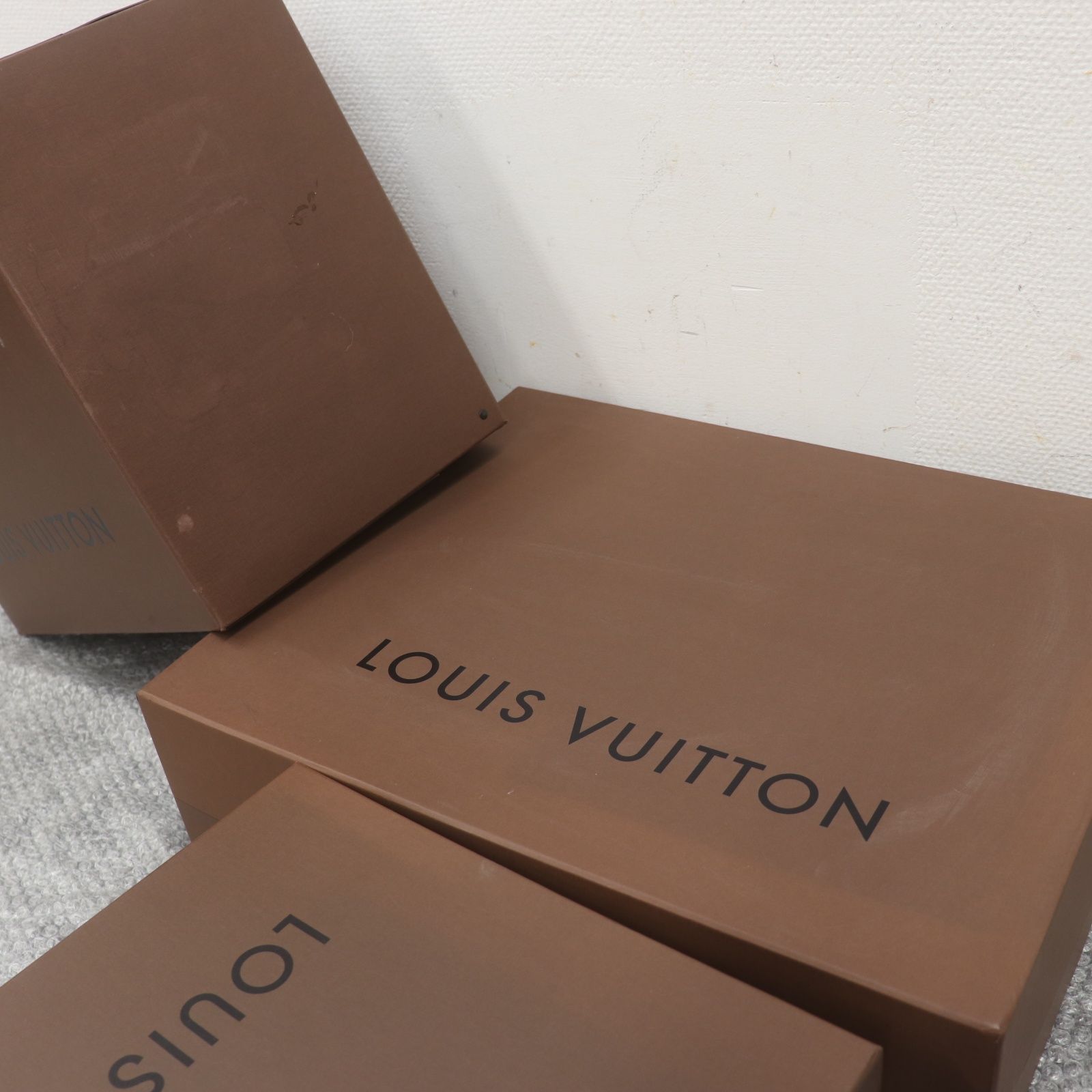 ルイヴィトン　LV　Louis Vuitton Box 箱　紙袋　ショッパー ITLJ98SB5L4I LOUIS VUITTON ルイヴィトン BOX 空き箱 ショッパー 純正