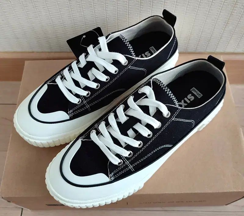 SIXFT 255 メンズ キャンバスシューズ 厚底 スニーカー 新品