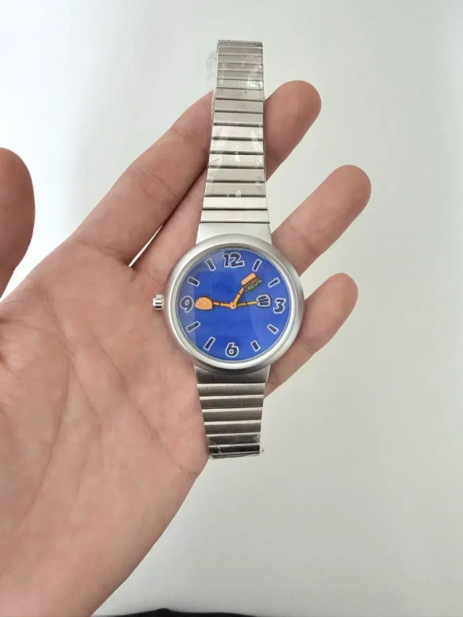 新品) スポンジボブ カニカーニバーガー 時計