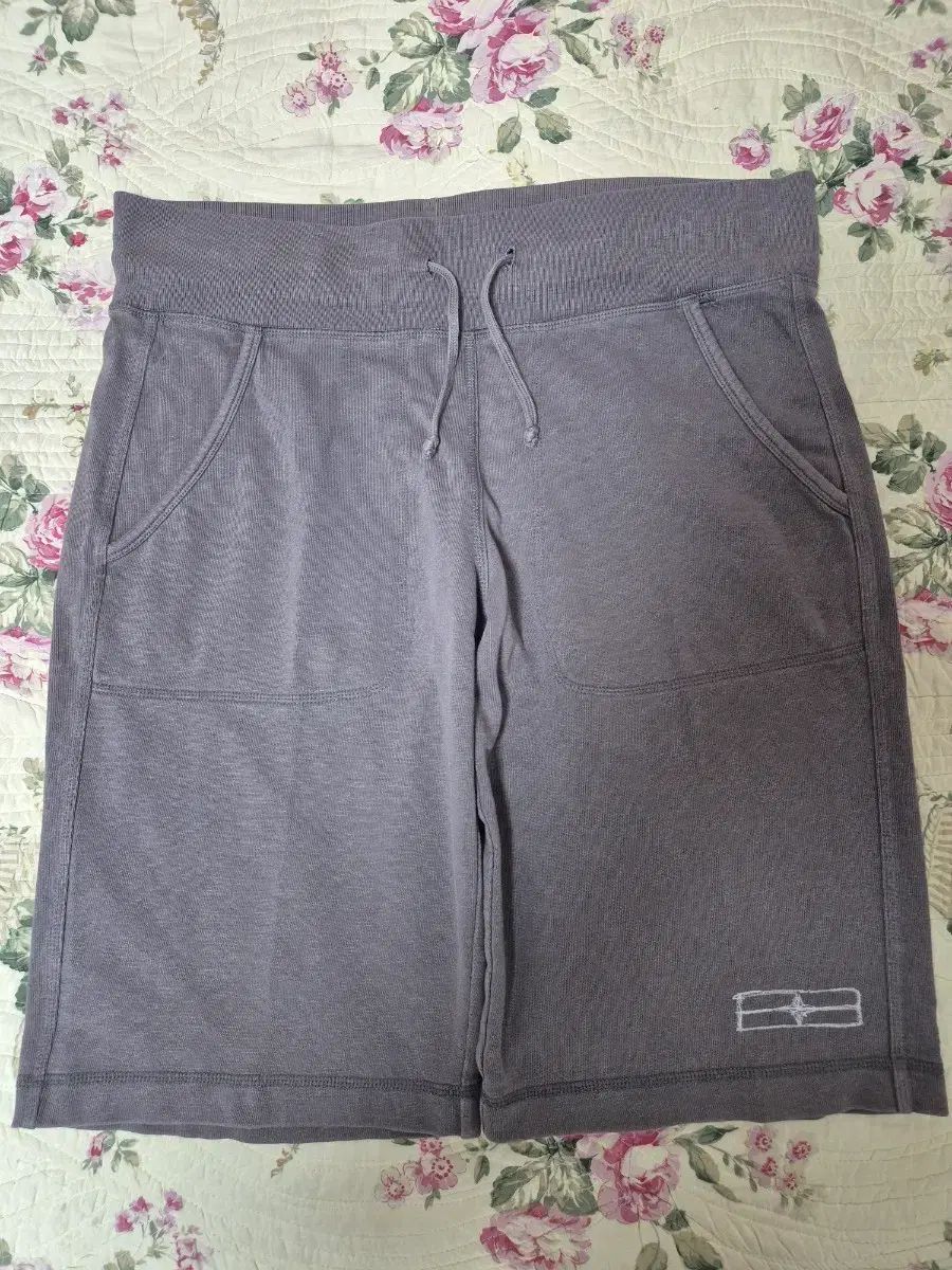 正規品)STONE ISLAND ストーンアイランド ハーフパンツ 34 35 出品