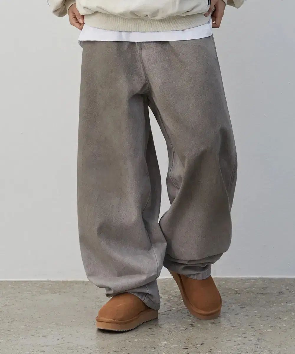URBANSTOFF オイル ウォッシュド デニム パンツ (ダーティー グレー) L