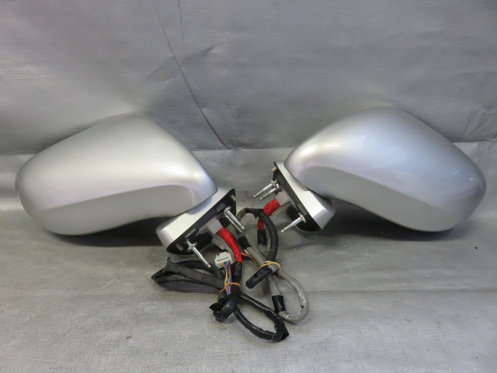 ★SB244/ 動作OK レクサス USF40 LS460 純正 ドアミラー/サイドミラー/運転席/助手席 左右セット/UVF45 LS600h 1F2 シルバー