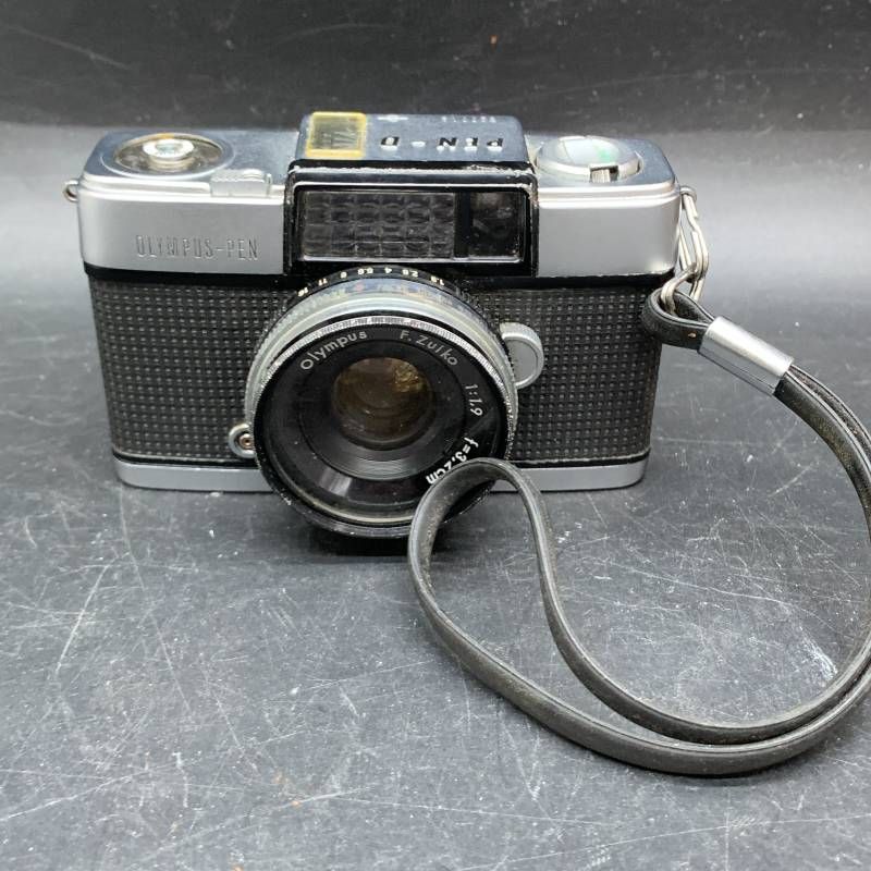 T467　オリンパス PEN-D　ハーフサイズフィルムカメラ「F.Zuiko 32mm F1.9」レンズ　シャッターOK