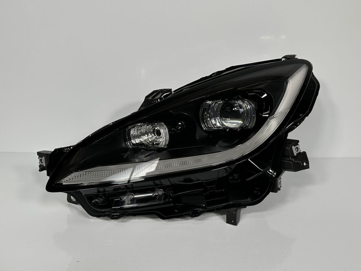 極美品/破損キズなし/低走行 GR86 ZN8 純正 左ヘッドライト 左ライト LH LED インナーブラック SU003-08627 100-6046H YA 管理33776
