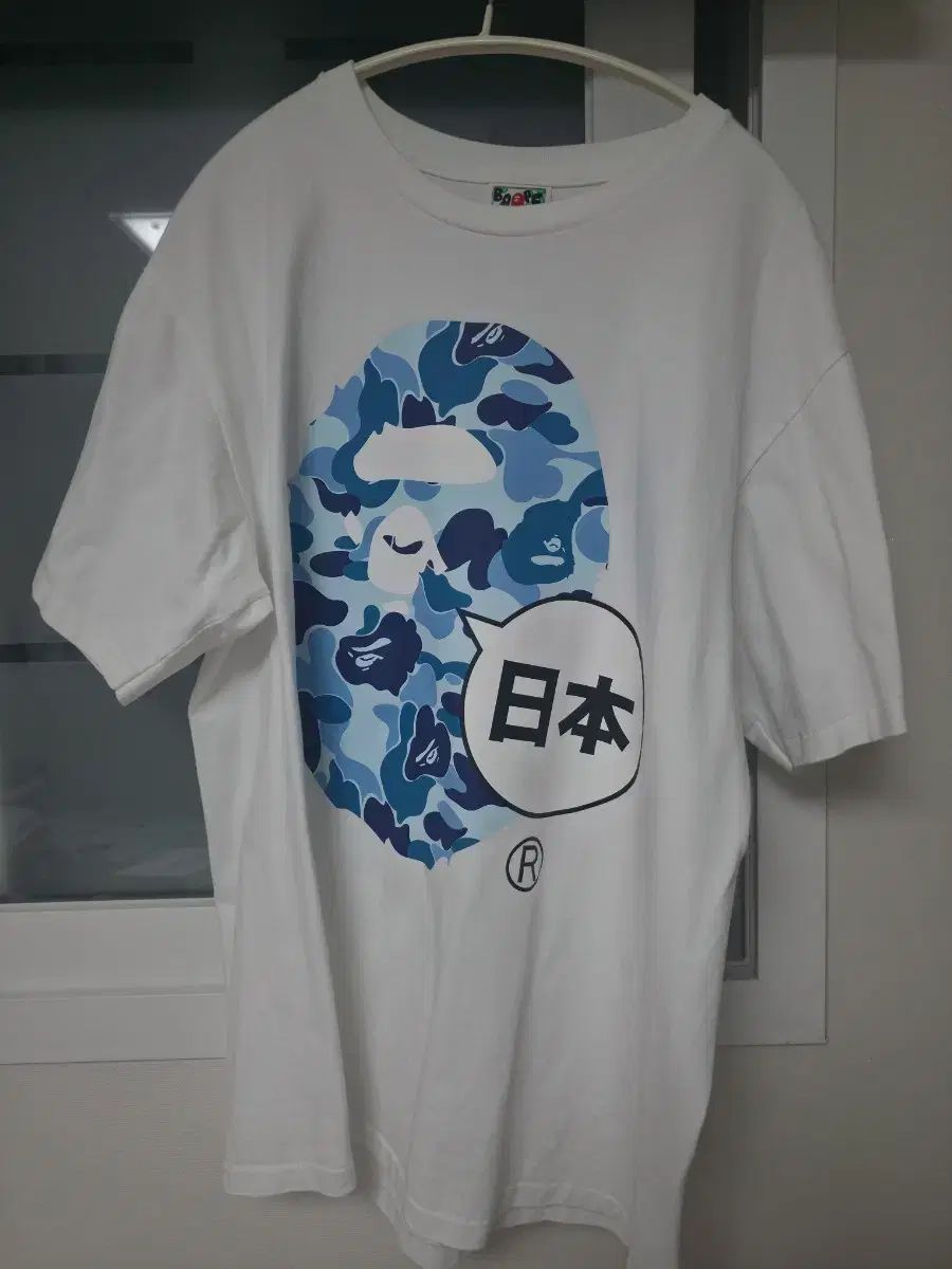 アベイシングエイプ ジャパン 限定モデル Tシャツ 白 XL