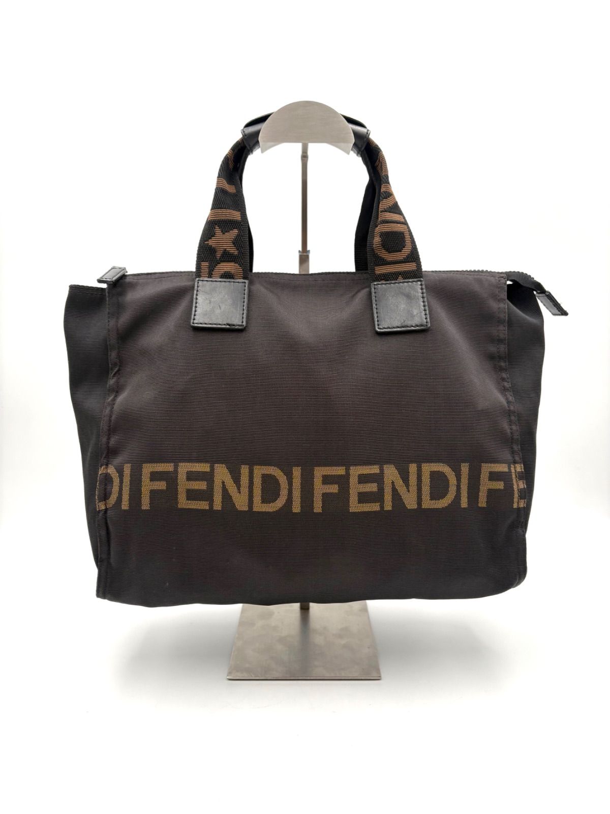 FENDI フェンディ ミニ トートバッグ　デカロゴ　ブラック　黒　 ハンドバッグ
