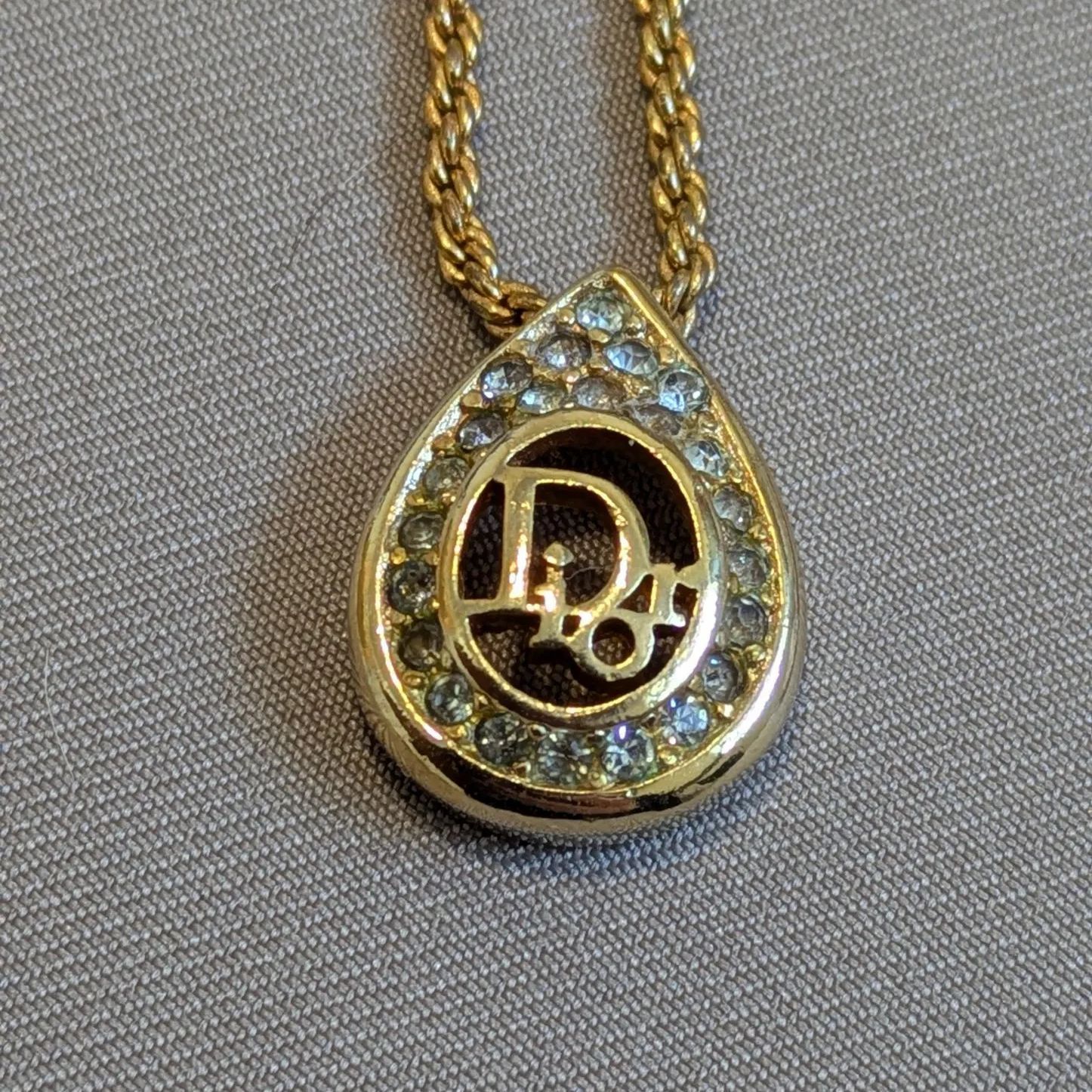 Christian Dior ネックレス CDロゴ ラインストーン ゴールド ティア