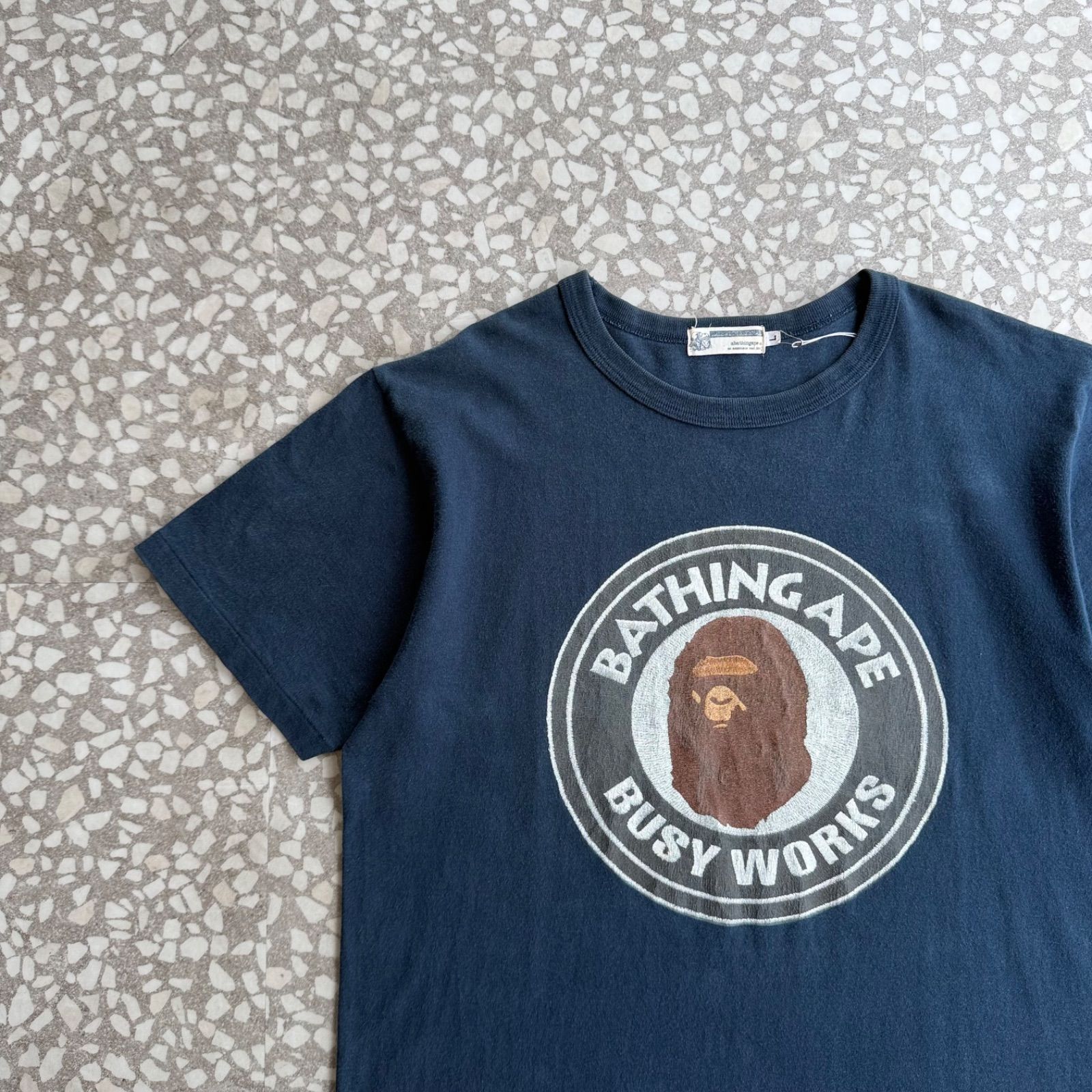 A Bathing Ape / 90’s BUSY WORKS T-shirt size L エイプ　初期　シングルステッチ　ビジーワークス　Tシャツ　ターゲット　フロントロゴ　ストリート　sk8 裏原　アーカイブ　紺