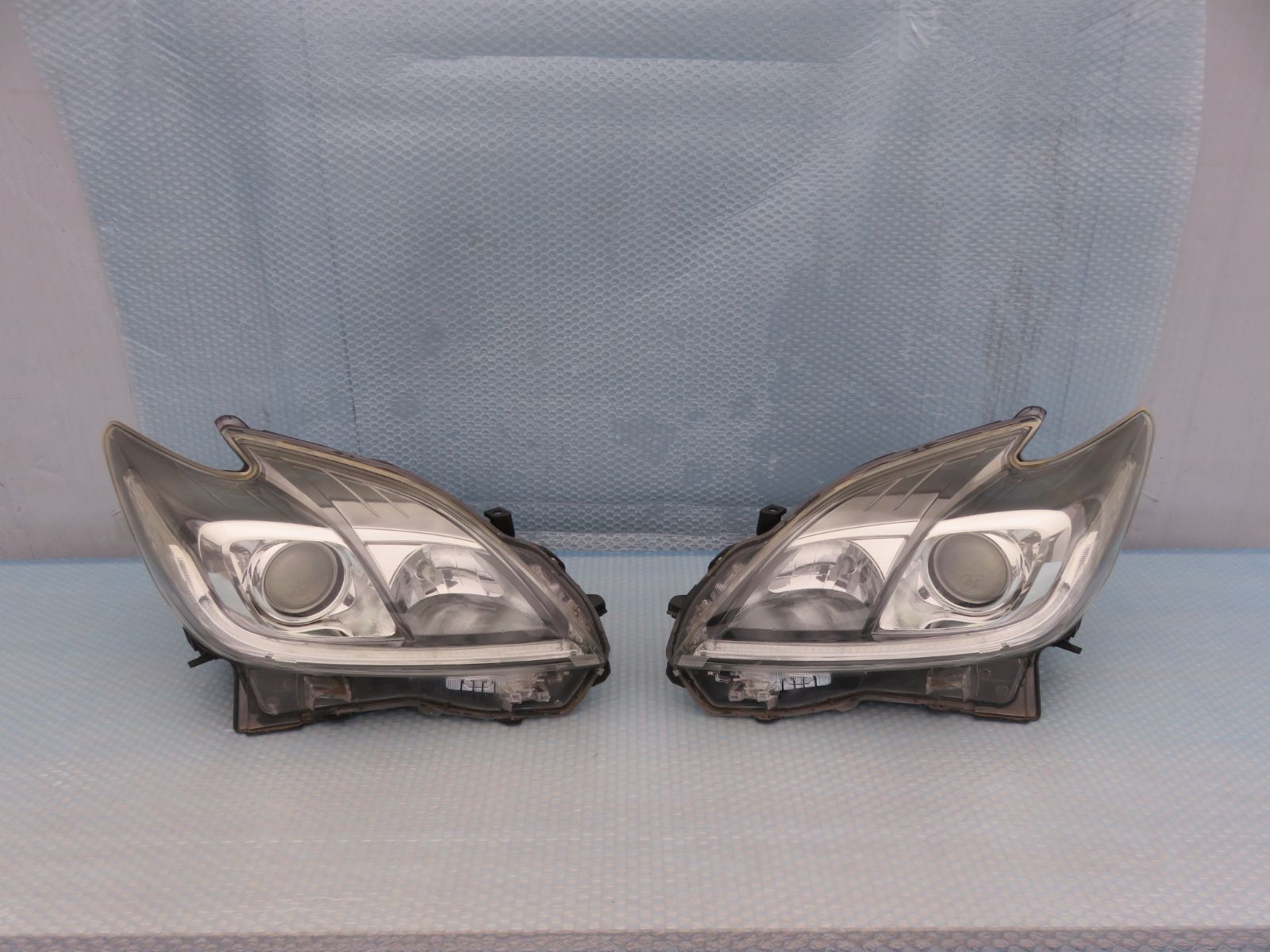 ★N-SFC6371/点灯OK プリウス30系 ZVW30/後期 ヘッドライト/HID ヘッドランプ 運転席側/助手席側/左右セット/純正 KOITO 47-52/ZVW35