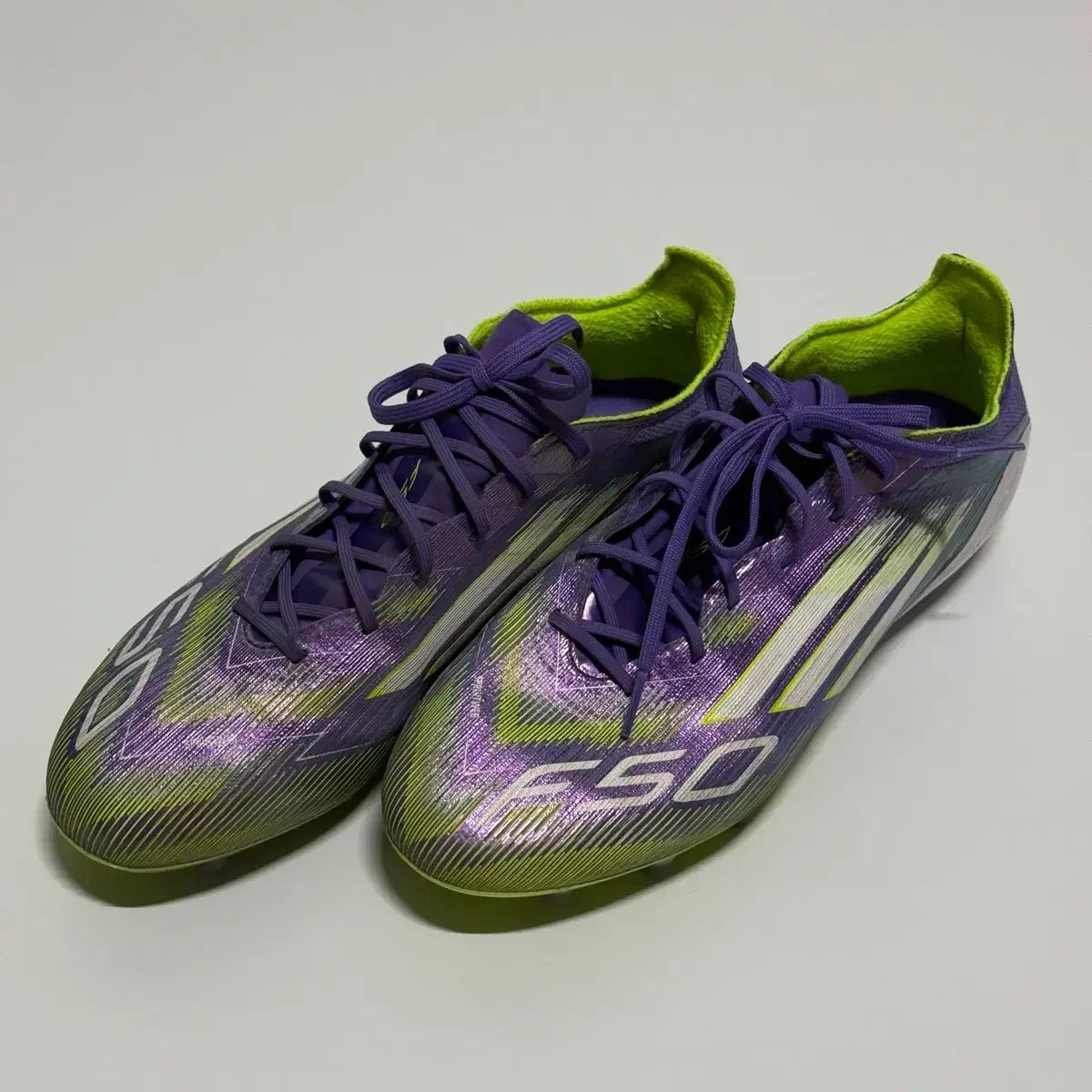 (260) アディダス F50 エリート AG