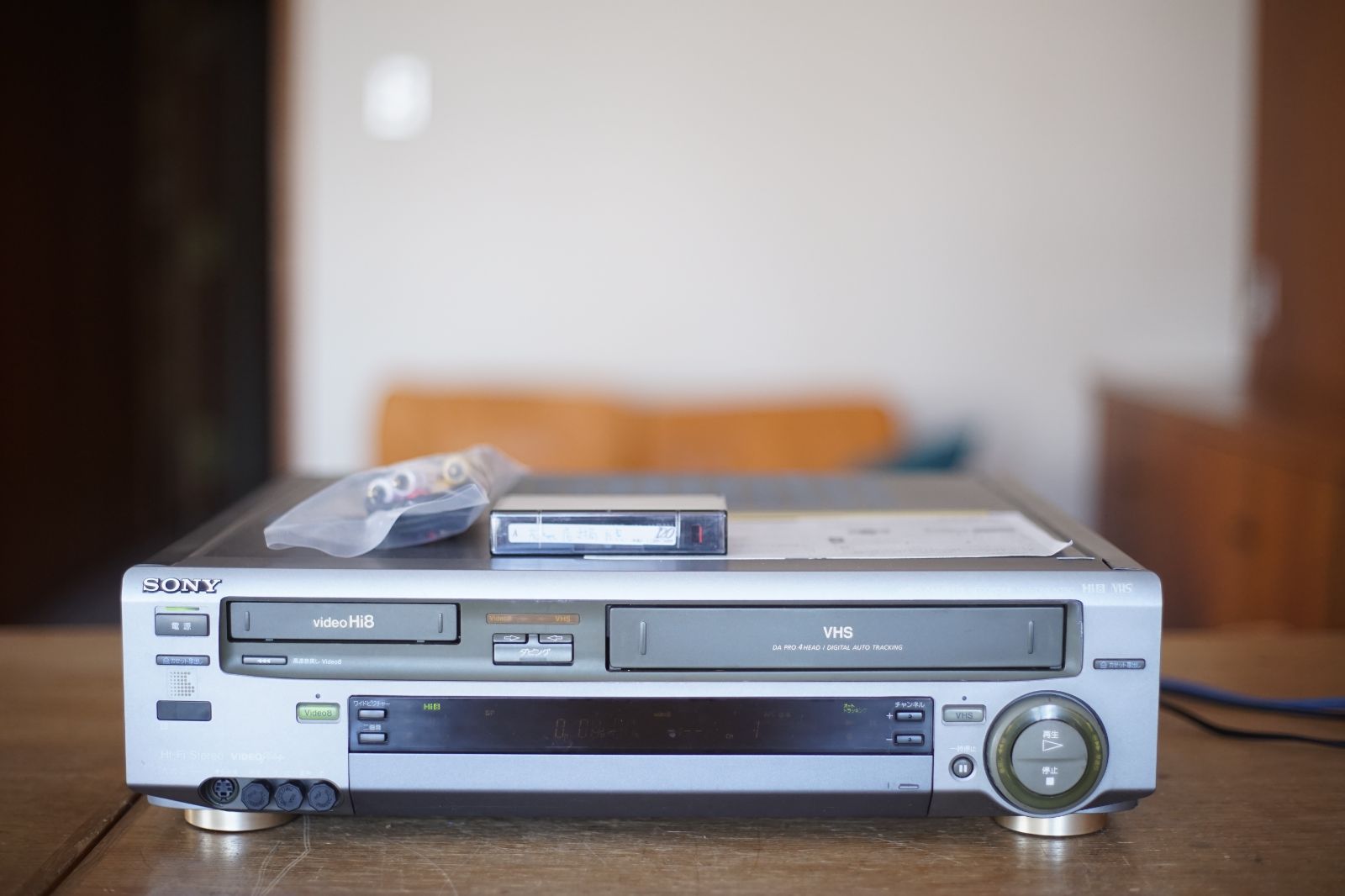 動作保証あり SONY WV-TW1 HI8 VHS 8ミリビデオデッキ