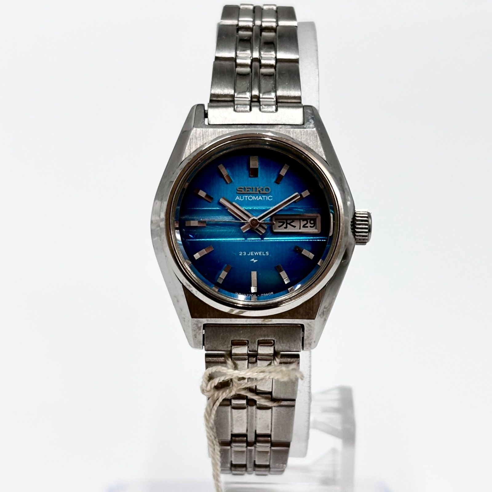 【稼働/デッドストック】SEIKO/セイコー AUTOMATIC/オートマチック ジョイフル 腕時計 自動巻き/AT デイデイト ブルー文字盤 サンレイ仕上げ 23石 Cal.2206 1975年10月製造 japan vintage 【稼働/デッドストック】SEIKO/セイコー AUTOMATIC/オートマチック ジョイフル 腕時計 自動巻き/AT デイデイト ブルー文字盤 サンレイ仕上げ 23石 Cal.2206 1975年10月製造 japan vintage