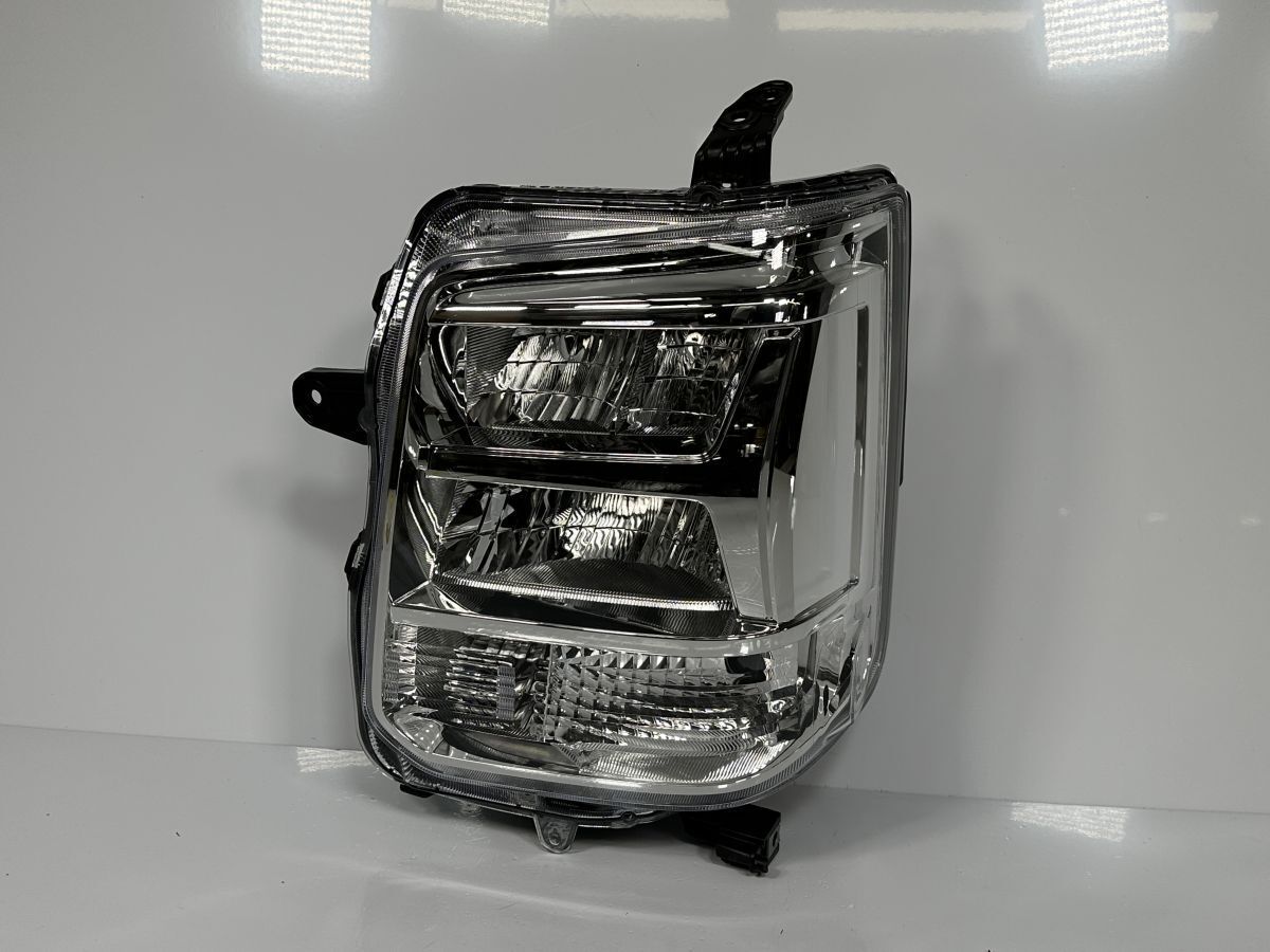 美品/低走行 エブリィ DA17V クリッパー DR17V スクラム DG17V 後期 純正 左ヘッドライト LED 35300-61U01 02260-4A01L A028 LE 管理34977