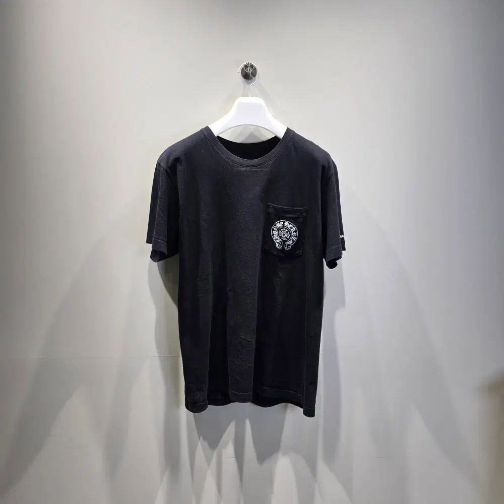中古/正規品 CHROME HEARTS クロムハーツ ホースシュー ロゴ ポケット 半袖 Tシャツ ブラック L