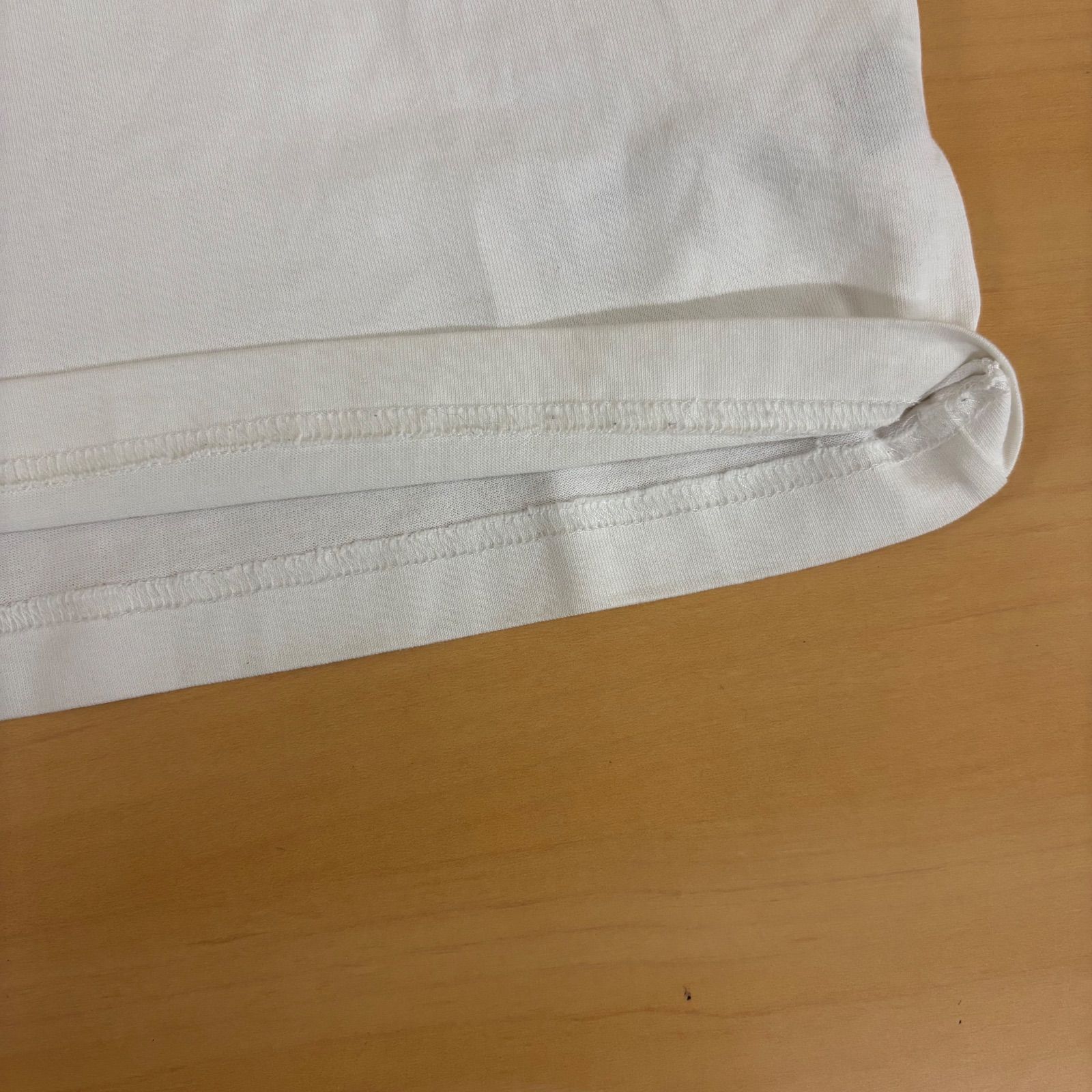 (b) ルイヴィトン LOUIS VUITTON モノグラム フラワー 近年モデル Tシャツ 半袖 マルチカラー メンズ レディース 白 ホワイト Mサイズ /10098