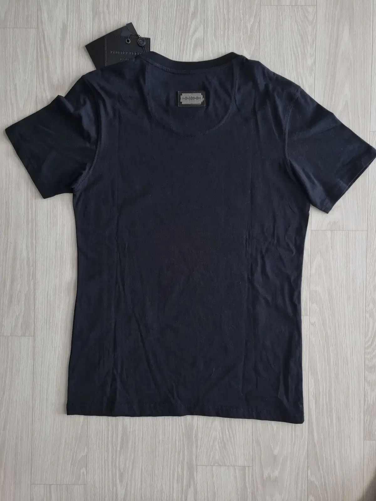 新品 PHILIPP PLEIN(フィリッププレイン) タイガー スカル 半袖 Tシャツ L 新品 PHILIPP PLEIN(フィリッププレイン) タイガー スカル 半袖 Tシャツ L