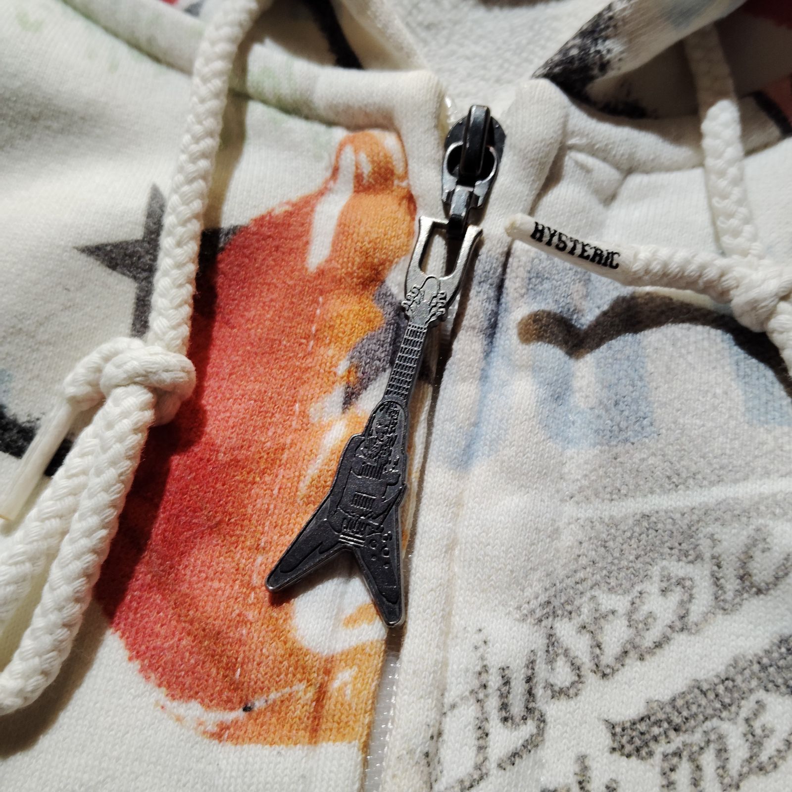 HYSTERIC GLAMOUR 14aw SCRATCH FEVER 総柄ジップパーカー ギタージップ ヒステリックグラマー 2014aw HYSTERIC GLAMOUR 14aw SCRATCH FEVER 総柄ジップパーカー ギタージップ ヒステリックグラマー 2014aw