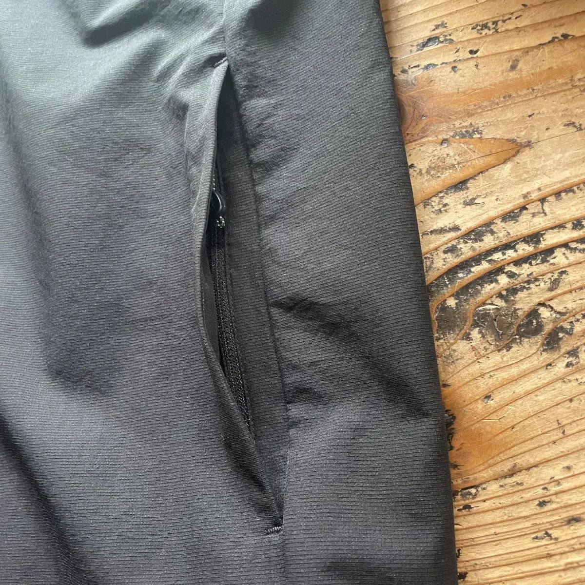 新品　26年春夏 NANGA ナンガ　ドットエア® コンフィ カーディガン　黒　DotAir®　通気性　吸汗速乾　超軽量　ノーカラーカーディガン　ゴープコア　イケオジ