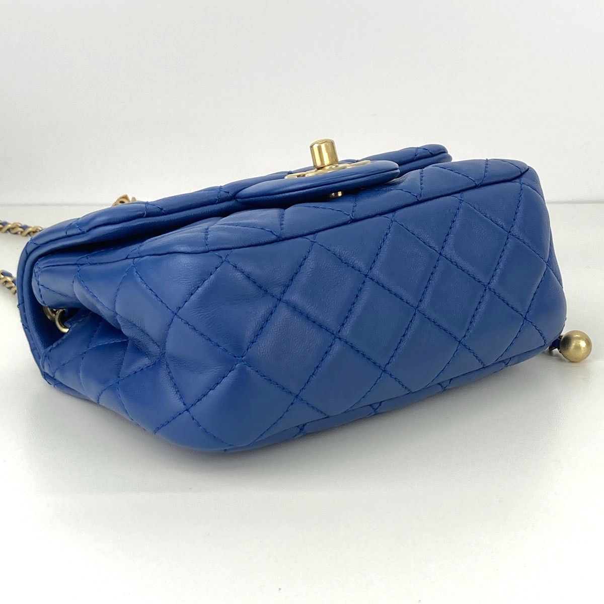 CHANEL シャネル ミニマトラッセ チェーンショルダーバッグ 17 