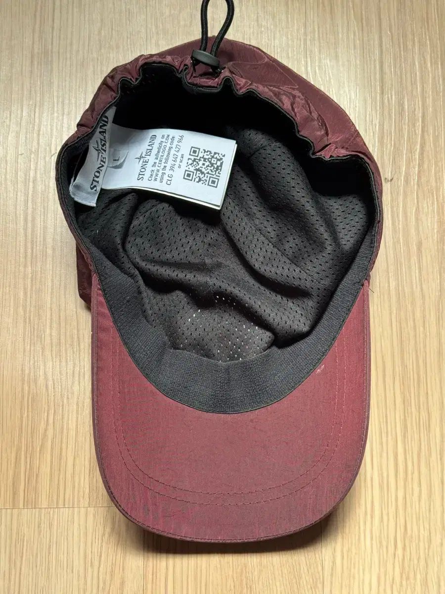 STONE ISLAND ストーンアイランド バーガンディ ナイロン メタル 帽子 ベースボールキャップ