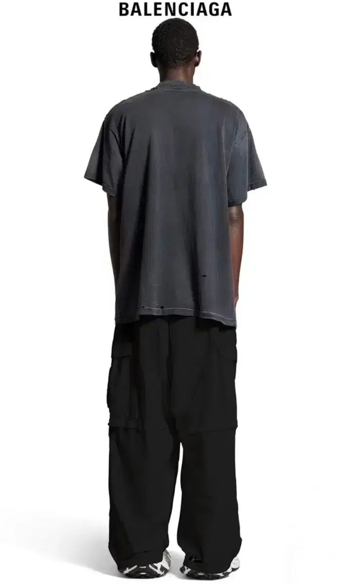 バレンシアガ 낫 빈 ダン オーバーサイズ 半袖 新品 (3サイズ)