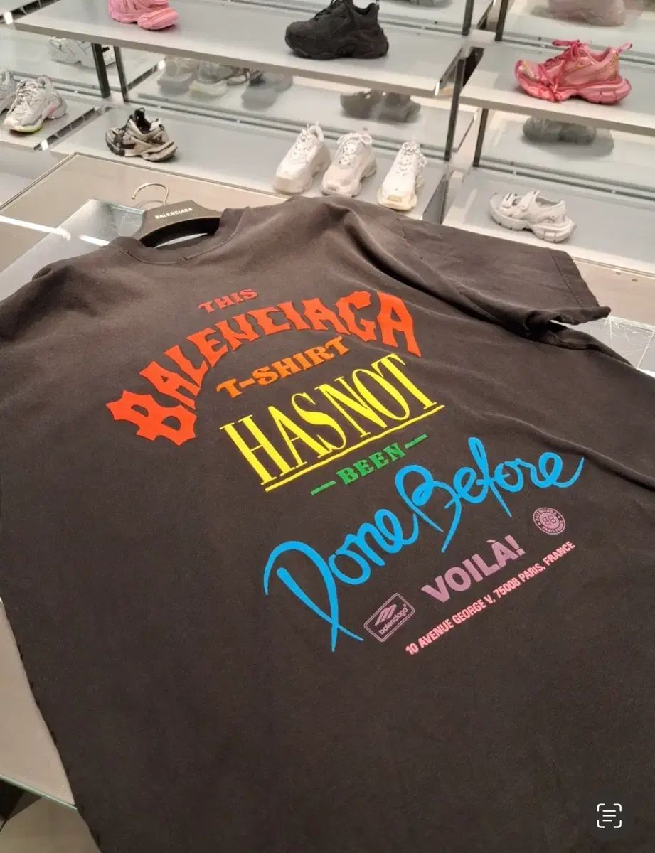 バレンシアガ 낫 빈 ダン オーバーサイズ 半袖 新品 (3サイズ)
