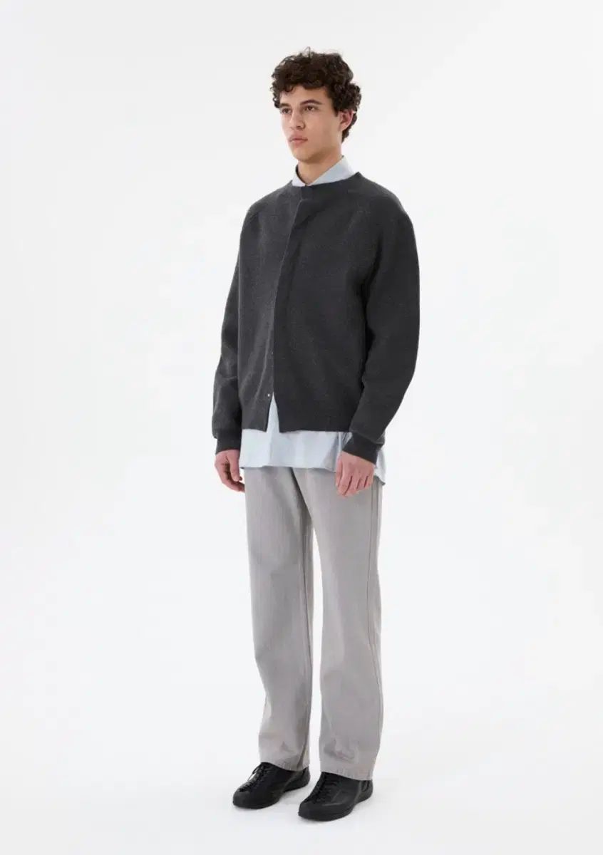 アモーメント 25FW ラウンド モー