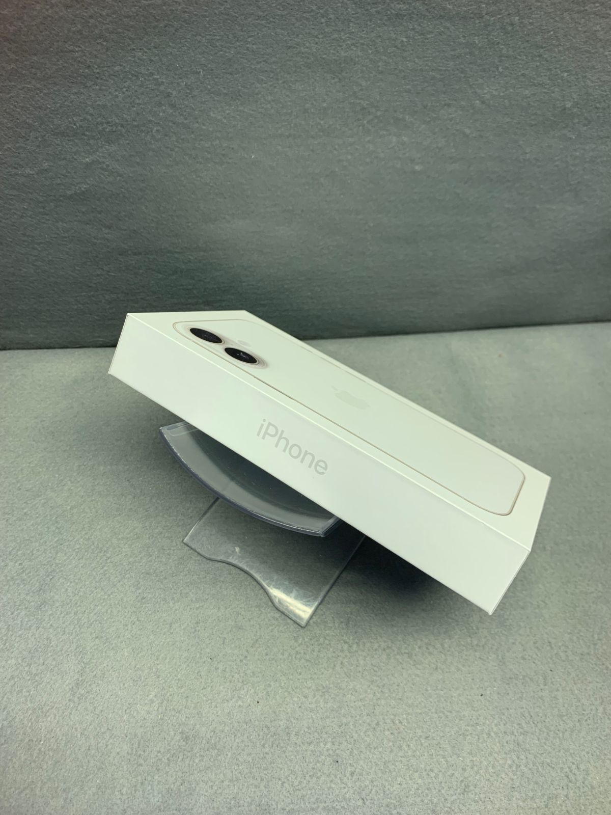 新品未開封】iPhone17 512GB ホワイト SIMフリー - メルカリ