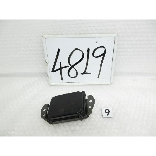 R3年 カローラクロス 3BA-ZSG10 (9)ミニ波レーダー 230100-8016 88210-33120 207991 4819