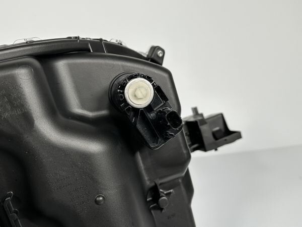 極美品/破損なし/低走行 ムーヴキャンバス LA850S LA860S 純正 左ヘッドライト 左ライト Assy LH LED 81150-B2B90 100-6908D RL 管理35319 極美品/破損なし/低走行 ムーヴキャンバス LA850S LA860S 純正 左ヘッドライト 左ライト Assy LH LED 81150-B2B90 100-6908D RL 管理35319
