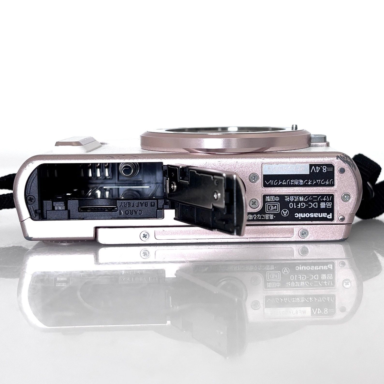 今週の目玉品！【パナソニック】Panasonic LUMIX DC-GF10 + レンズ バッテリー付 #T172