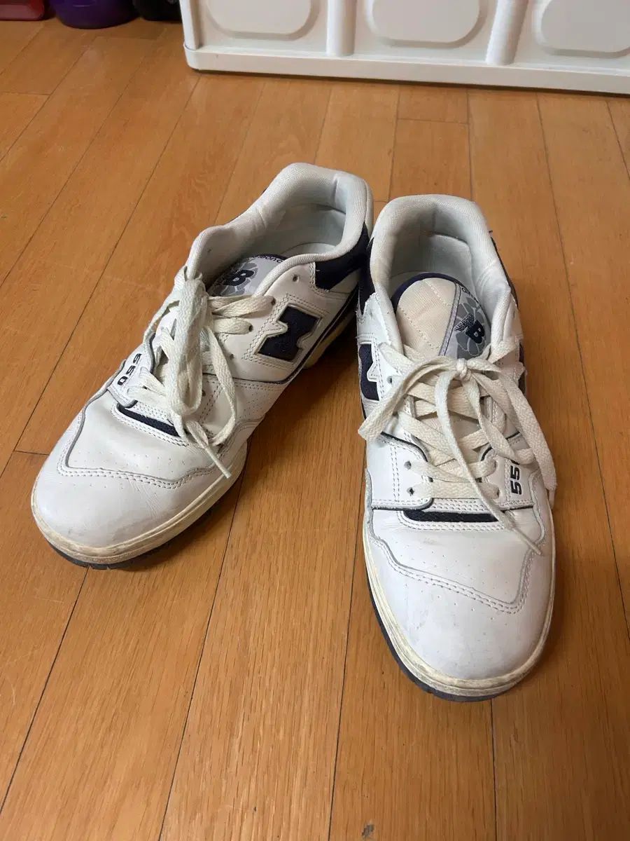 エメレオンドレ ニューバランス 550 27.5cm