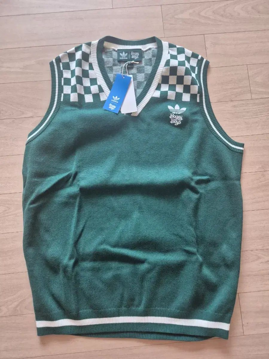 新品/2XL アディダス x BOYS PLANET ゴルフ Vネックニット