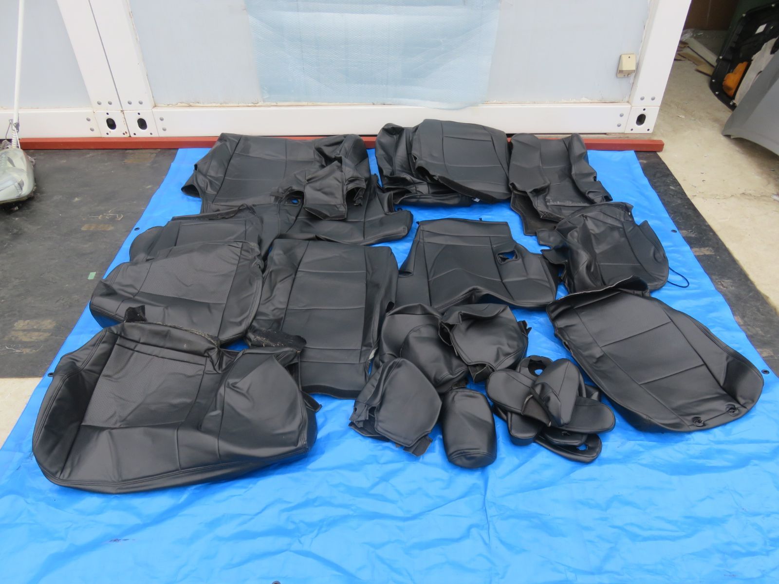 ★N-SFC6380/アルファード/ヴェルファイア20系 ANH20W ANH25W/GGH20W GGH25W 後期 純正 シートカバー 左右 レザー 革 8人乗り１台分セット
