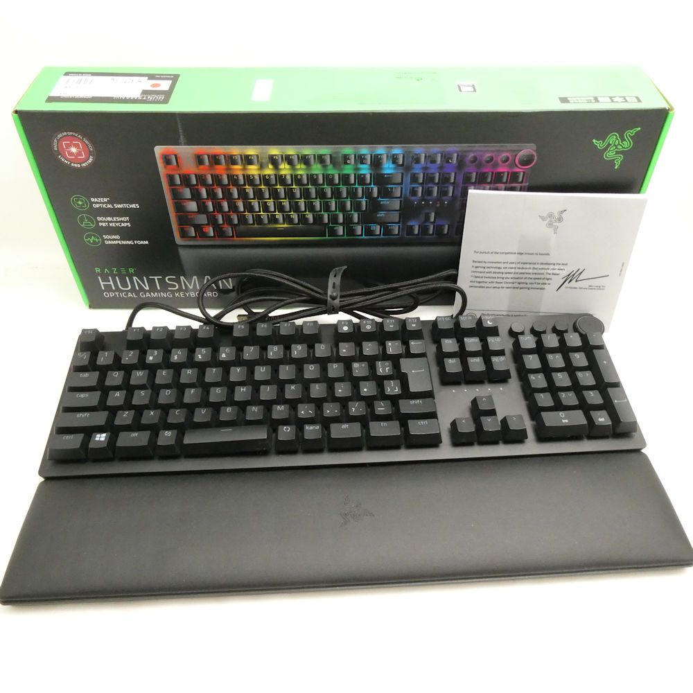 美品 RAZER レイザー huntsman v2 ゲーミングキーボード 赤軸 HO681