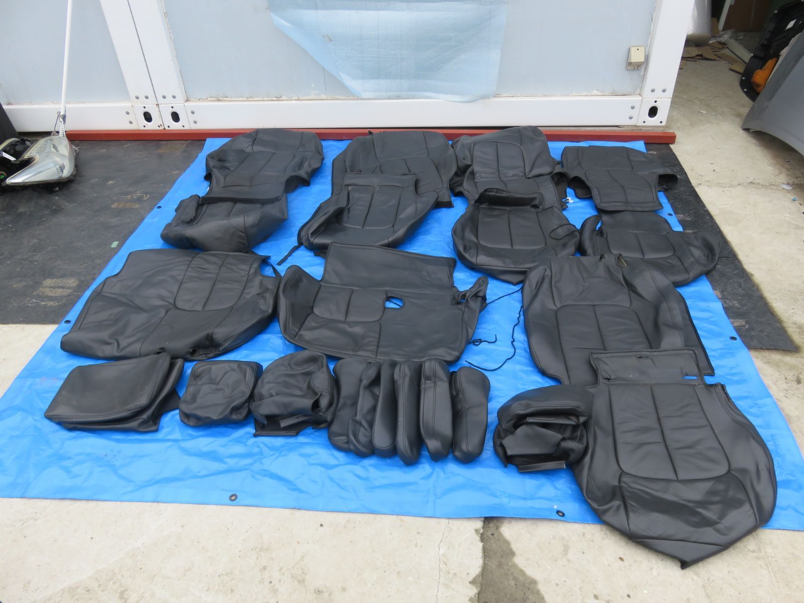 ★N-SFC6381/アルファード/ヴェルファイア20系 ANH20W ANH25W/GGH20W GGH25W 純正 シートカバー 左右 レザー 革 １台分セット