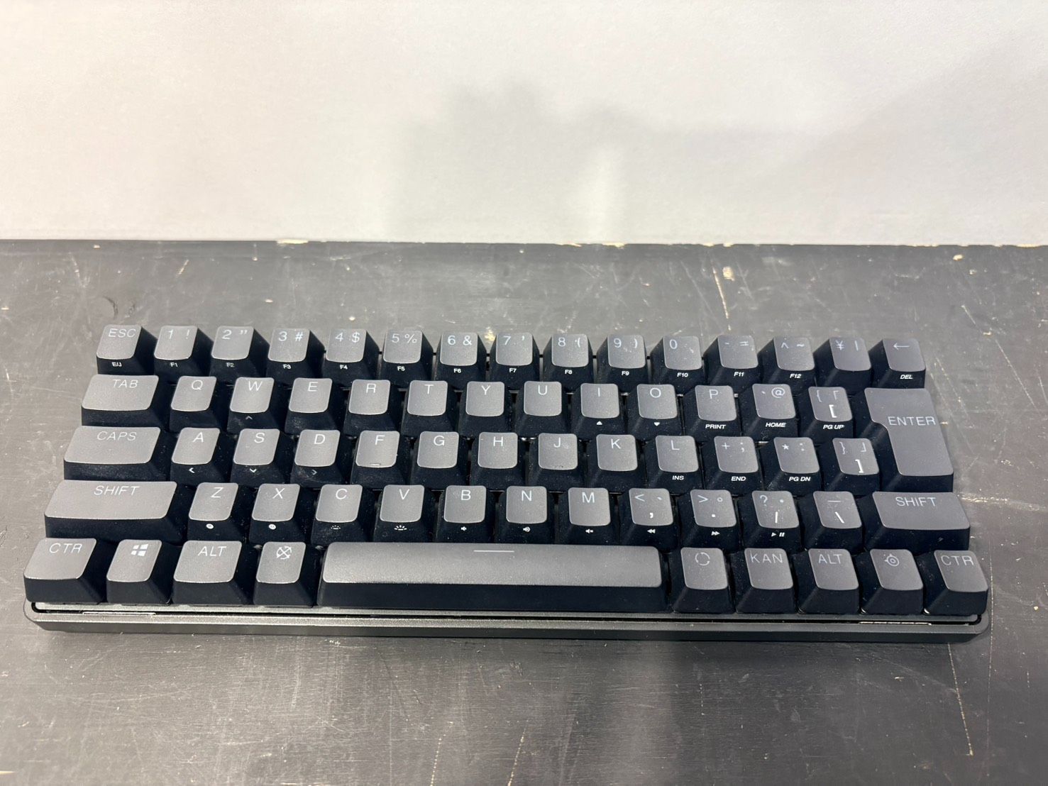 中古】Apex Pro Mini ゲーミングキーボード - メルカリ