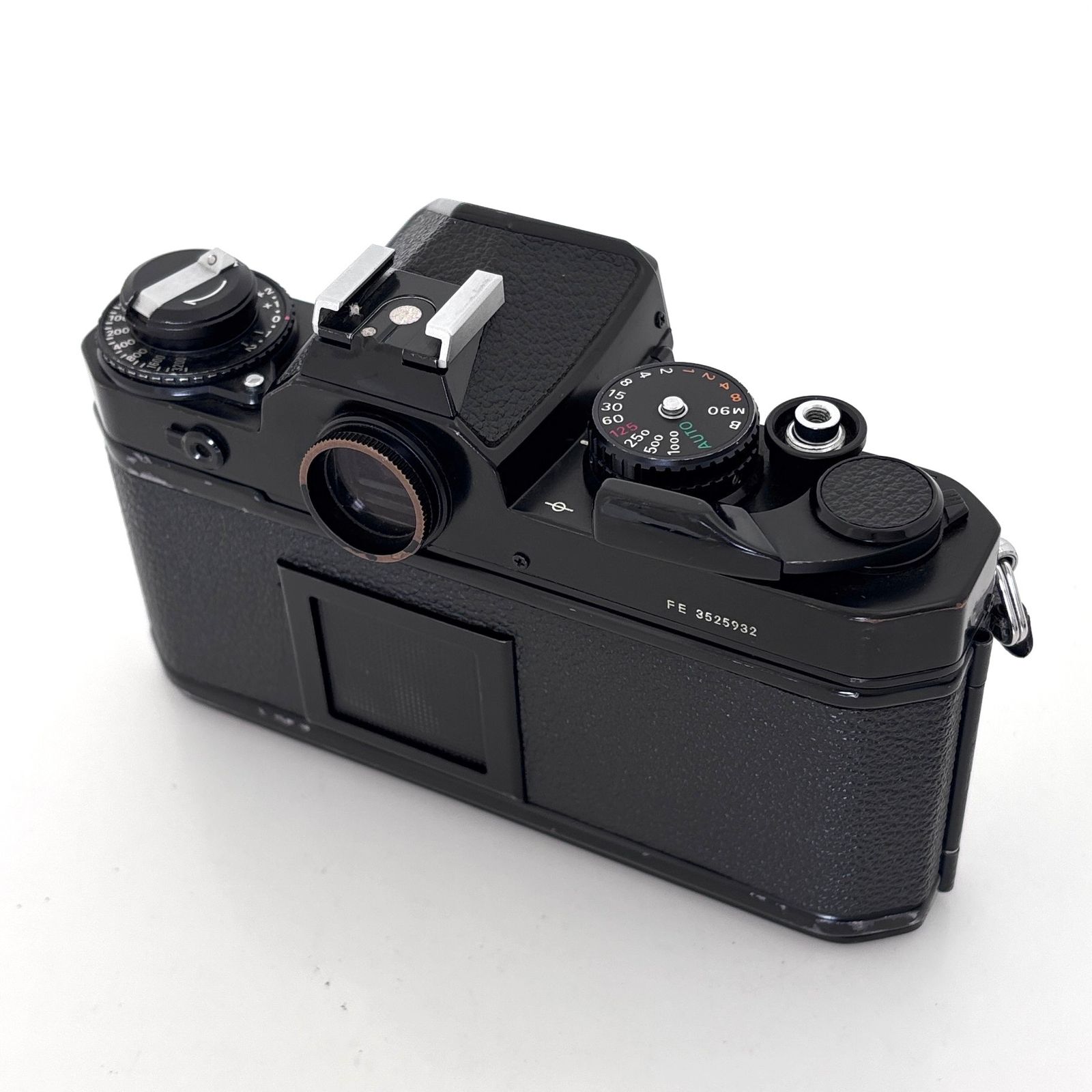 露出計はOKですが・・【ニコン】Nikon FE ブラック フィルム一眼レフ