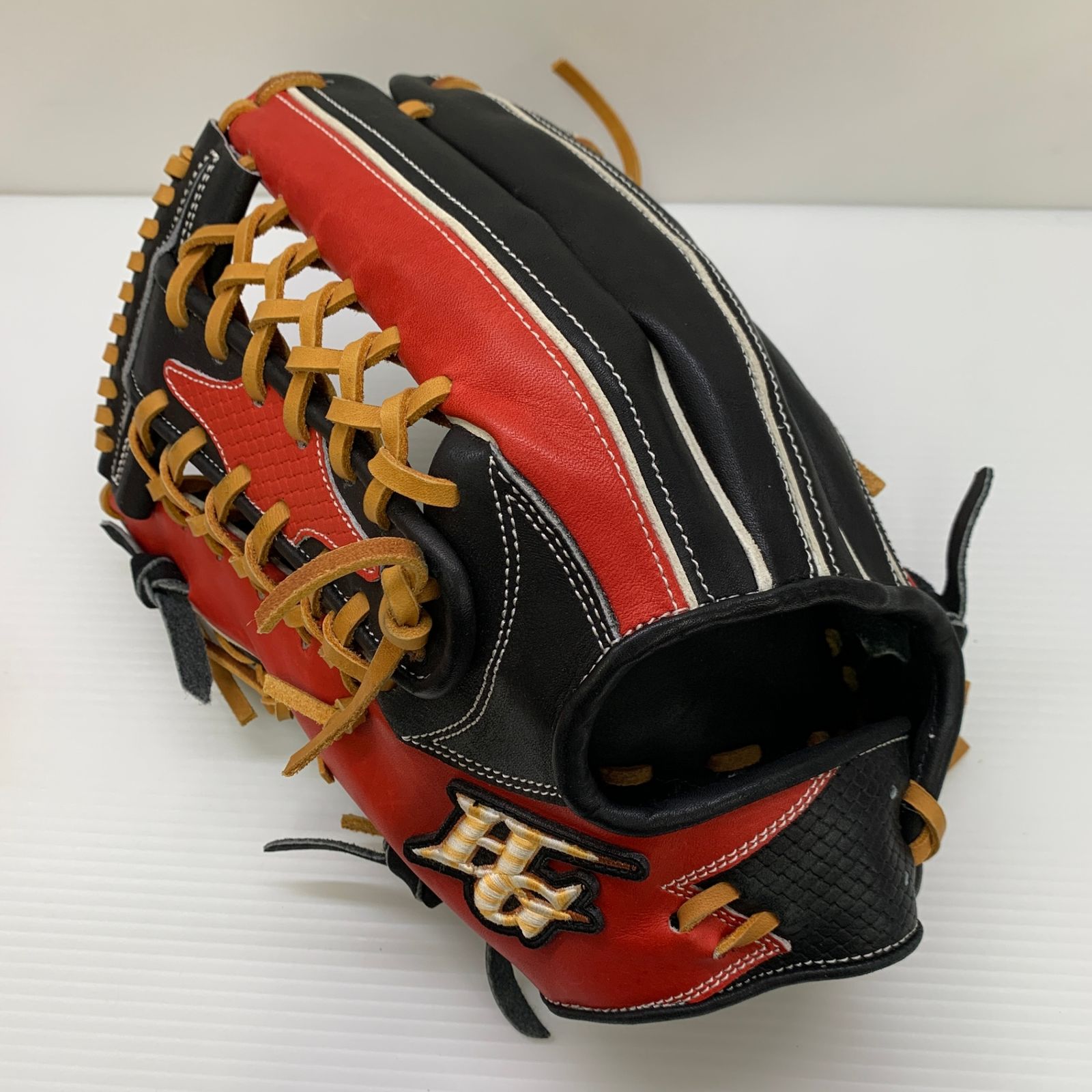 ハイゴールド HI-GOLD プロフェッショナル 硬式 大人 一般 外野手用 グローブ グラブ 左投げ オーダー 中古品  野球 8607 ハイゴールド HI-GOLD プロフェッショナル 硬式 大人 一般 外野手用