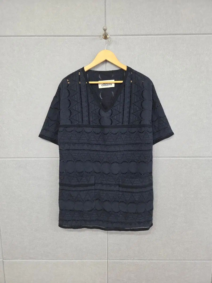LUCKY CHOUETTE ラッキーシュエトゥ ネイビー オールオーバー エンブロイダリー ロングTシャツ