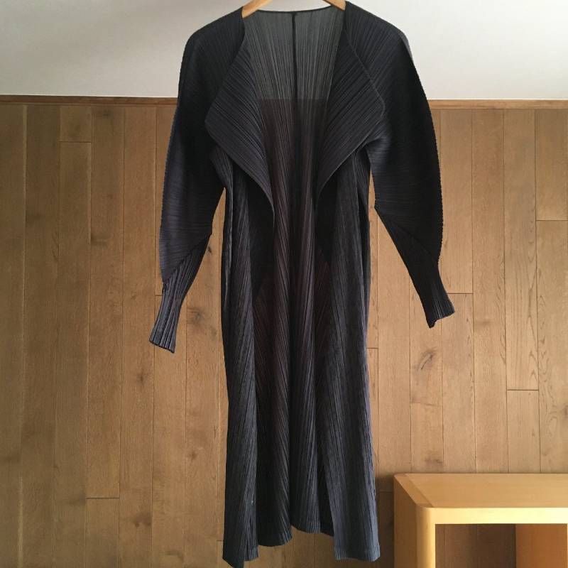 美品 PLEATS PLEASE プリーツプリーズ 箔 メタリック プリント ロング ジャケット3 PP53-JA651