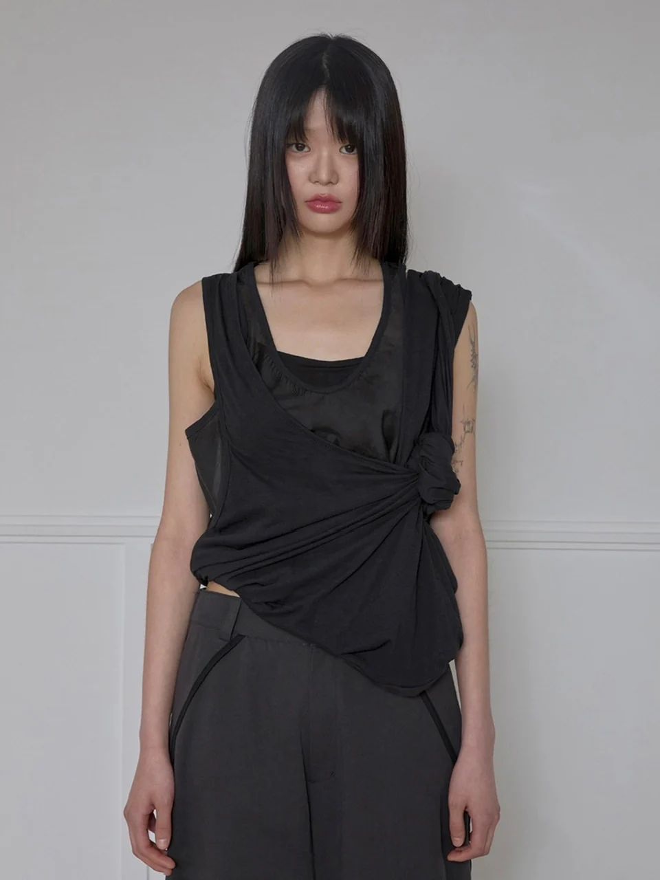 新品未使用【FLAREUP】Asymmetrical Layered Sleeveless BRAND: FLAREUP SKU: 4580802830938 通常価格