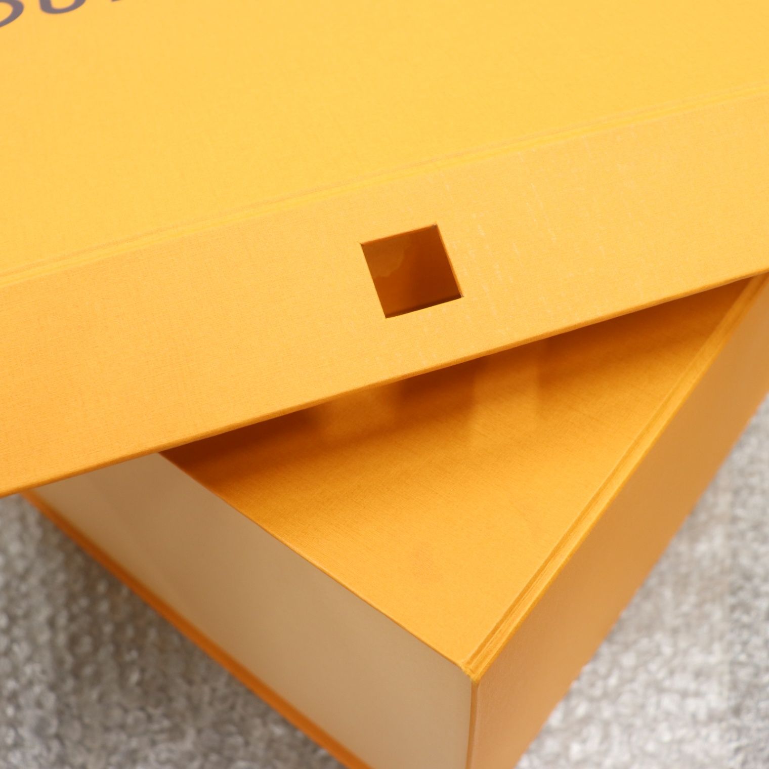 ルイヴィトン 空箱 LOUIS VUITTON - 【空箱】ルイヴィトン✨正規店✨バッグ購入時の箱