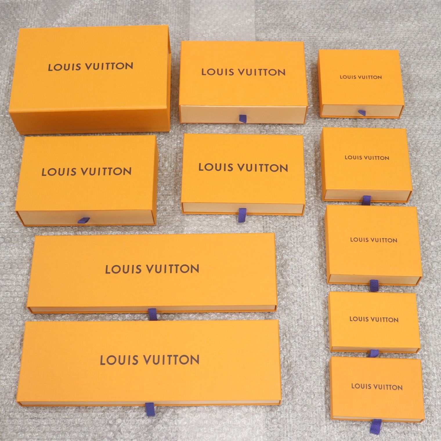 ITT45EDQLFAO LOUIS VUITTON ルイヴィトン BOX 空き箱 ショッパー 純正