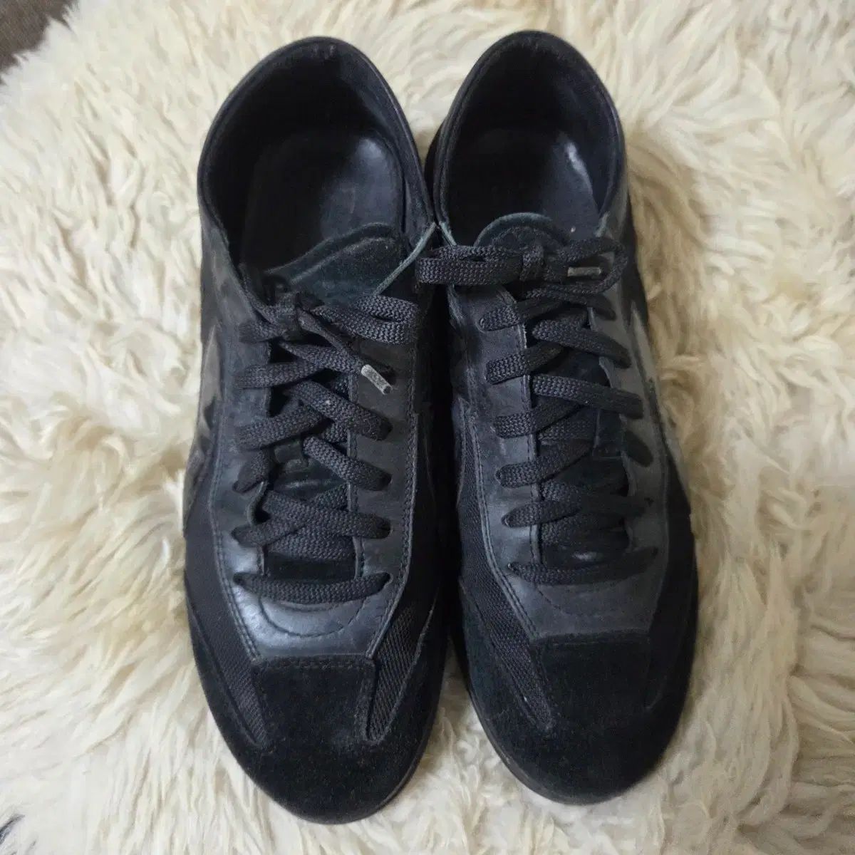 FERRAGAMO フェラガモ スニーカー