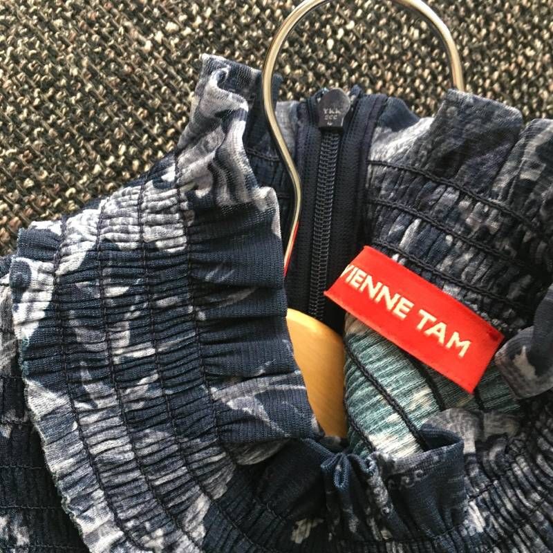 極美品 VIVIENNE TAM(ヴィヴィアンタム パワーネット ワンピース38