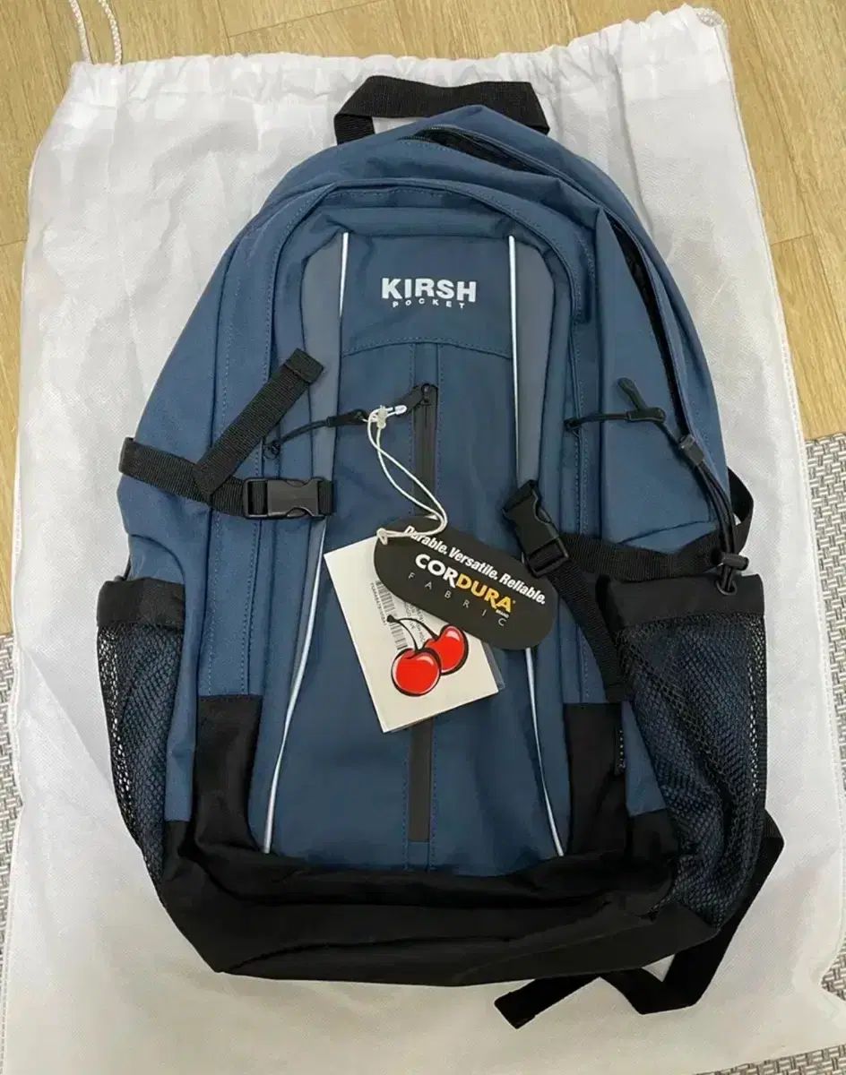 キルシー 21SS ポケット パイピング バックパック ブルー