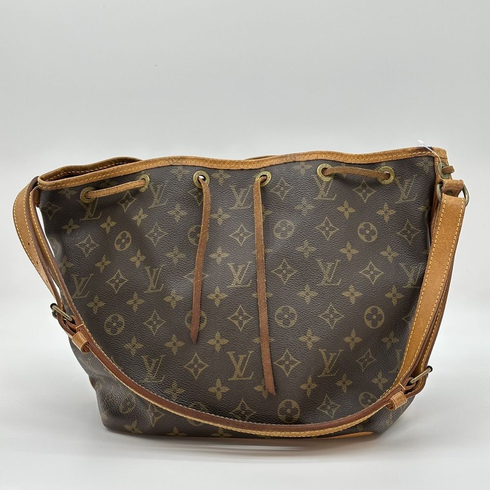 ルイ・ヴィトン Louis Vuitton プチノエ ショルダーバッグ ワンショルダー 肩掛け 巾着型 モノグラム ブラウン M42226 レディース 【中古】