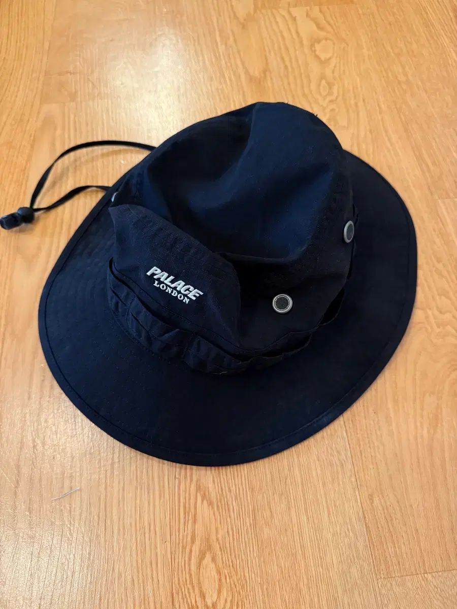 パレス